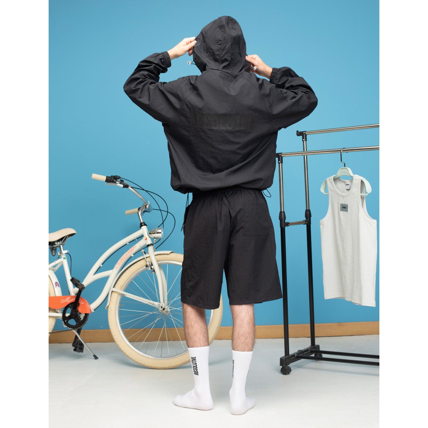 Track Zip-up - Black